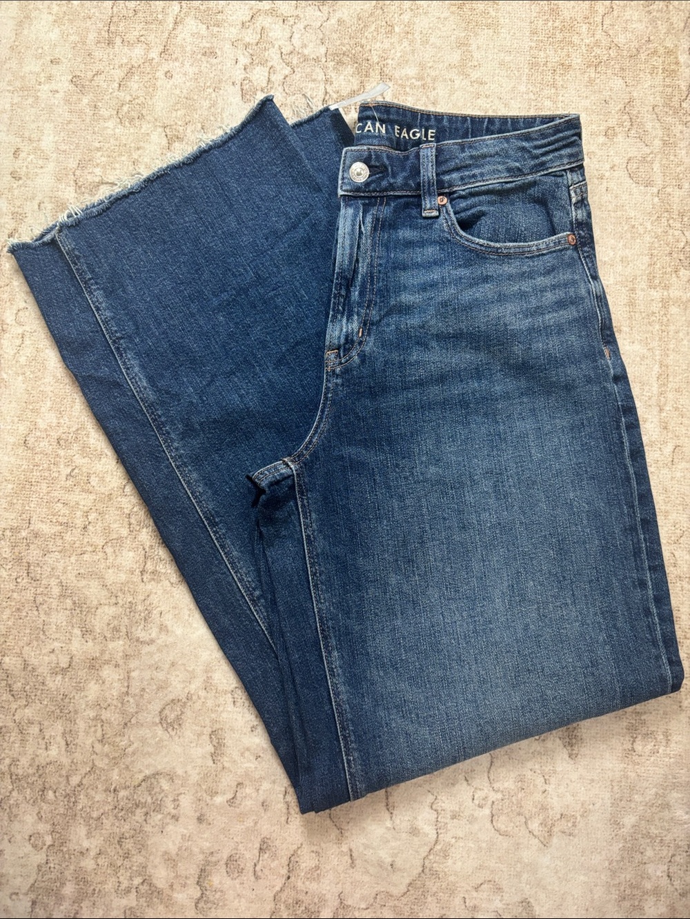 American Eagle Outfitters Women’s Super High Rise Baggy Wide leg